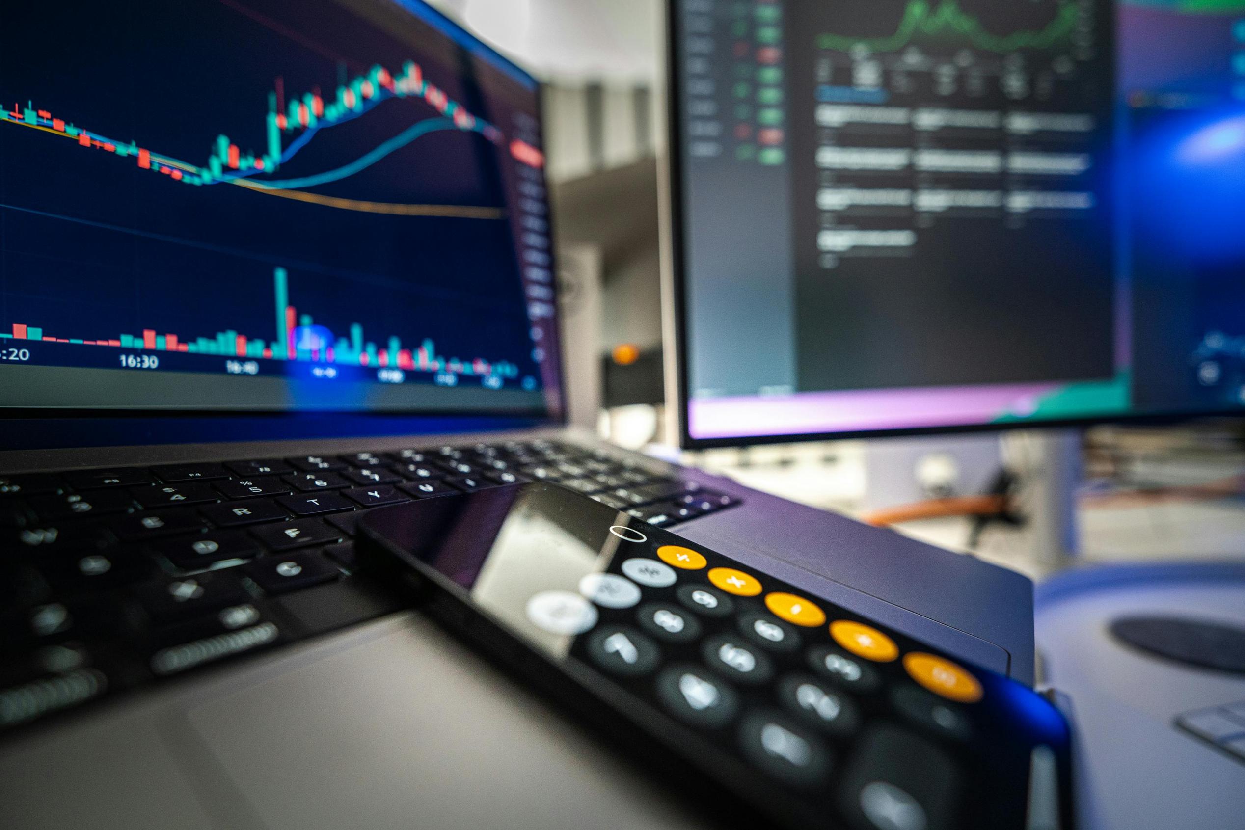 Article: From Data Analysis to Profitable Decision-Making - How Predictive AI Helps